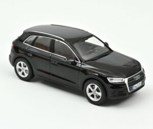 Audi Q5 – Myth Black – 1:43