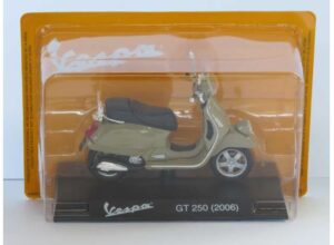 Vespa gt 250, brown 2006
