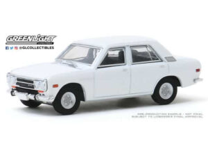 Datsun 510 4-door sedan *tokyo torque series 8*, white 1972