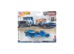 Dodge Challenger SRT Demon on a Retro Rig Truck *Hotwheels 2018