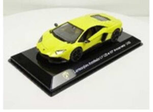 Lamborghini Aventador lp720 50th anniversario, yellow