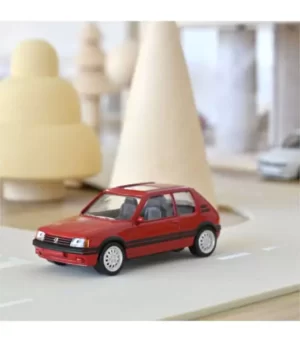 Peugeot 205 GTi 1986 – Vallelunga Red