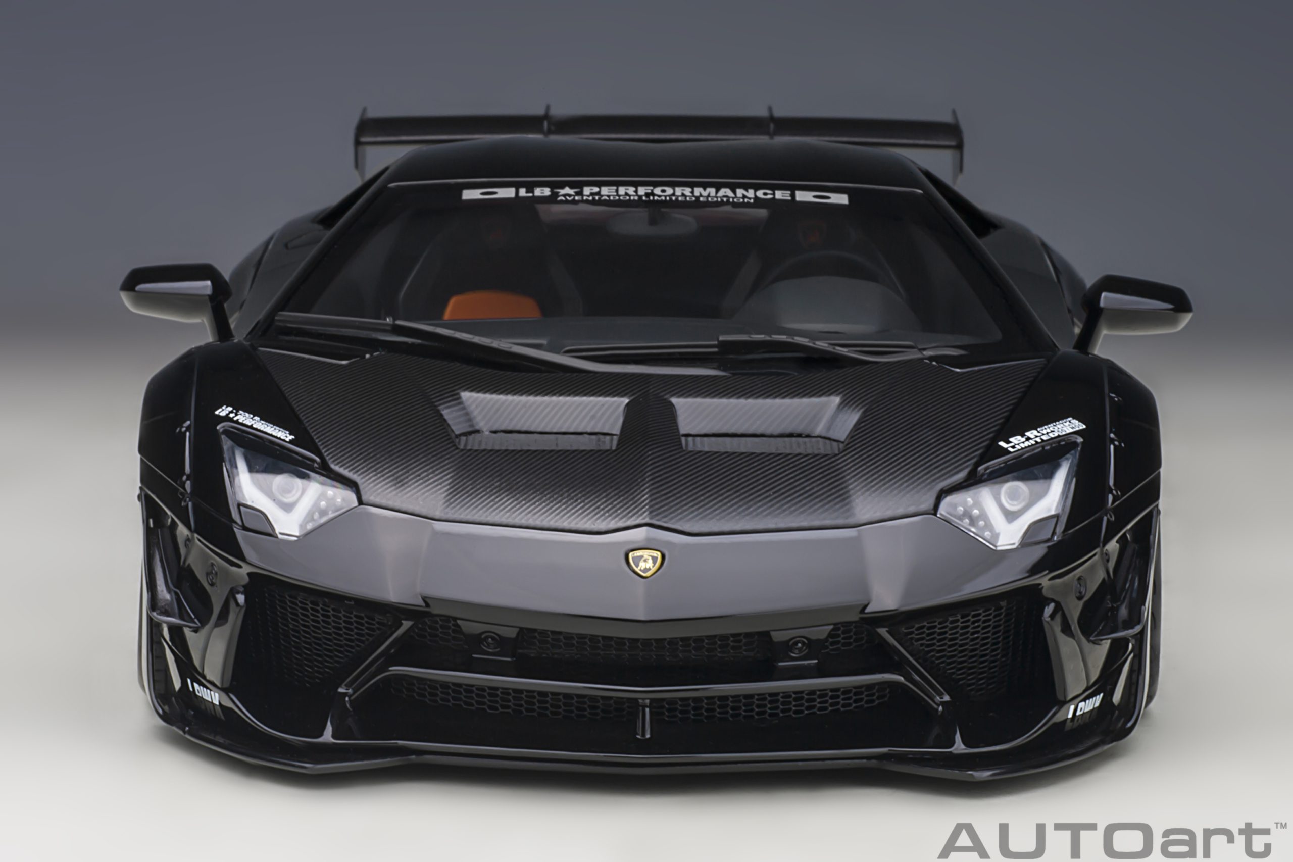 Liberty Walk LB-Works Lamborghini Aventador Limited Edition (LBWK Livery) - Figura 6