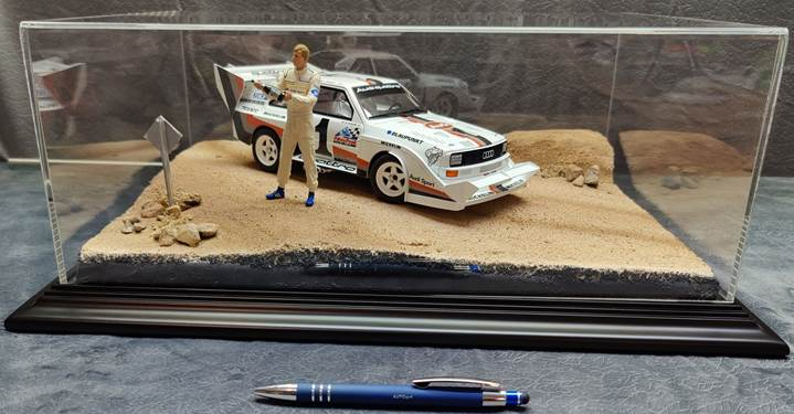 Audi Sport quattro S1 Pikes Peak 1987 Röhrl #1 (Winner) (Sondermodell mit Vitrine und Figur)