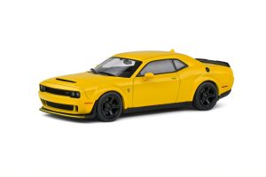 DODGE CHALLENGER YELLOW 2018