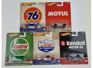 Pop Culture assortment Mix box of 5