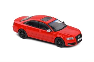 AUDI S8 D3 RED