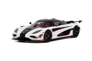 KOENIGSEGG AGERA RS