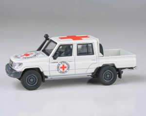 Toyota Land Cruiser Dbl Cab LC79, Red cross