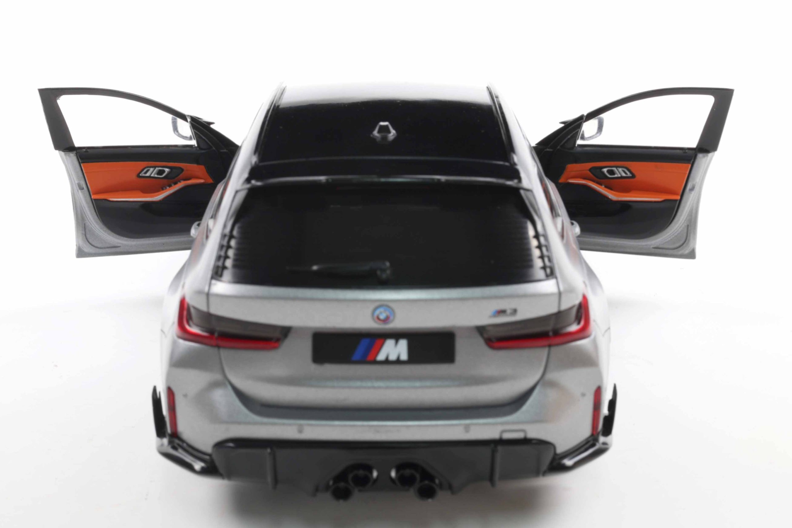 BMW M3 G81 TOURING WITH PERFORMANCE PARTS FROZEN PURE GREY MET. 2024 - Image 2
