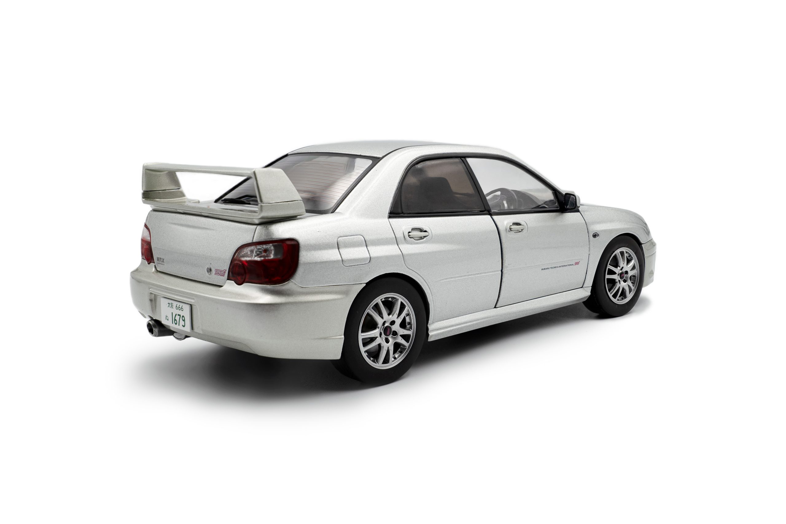 SUBARU IMPREZA WRX STI PREMIUM SILVER EFFECT 2003 - Image 5