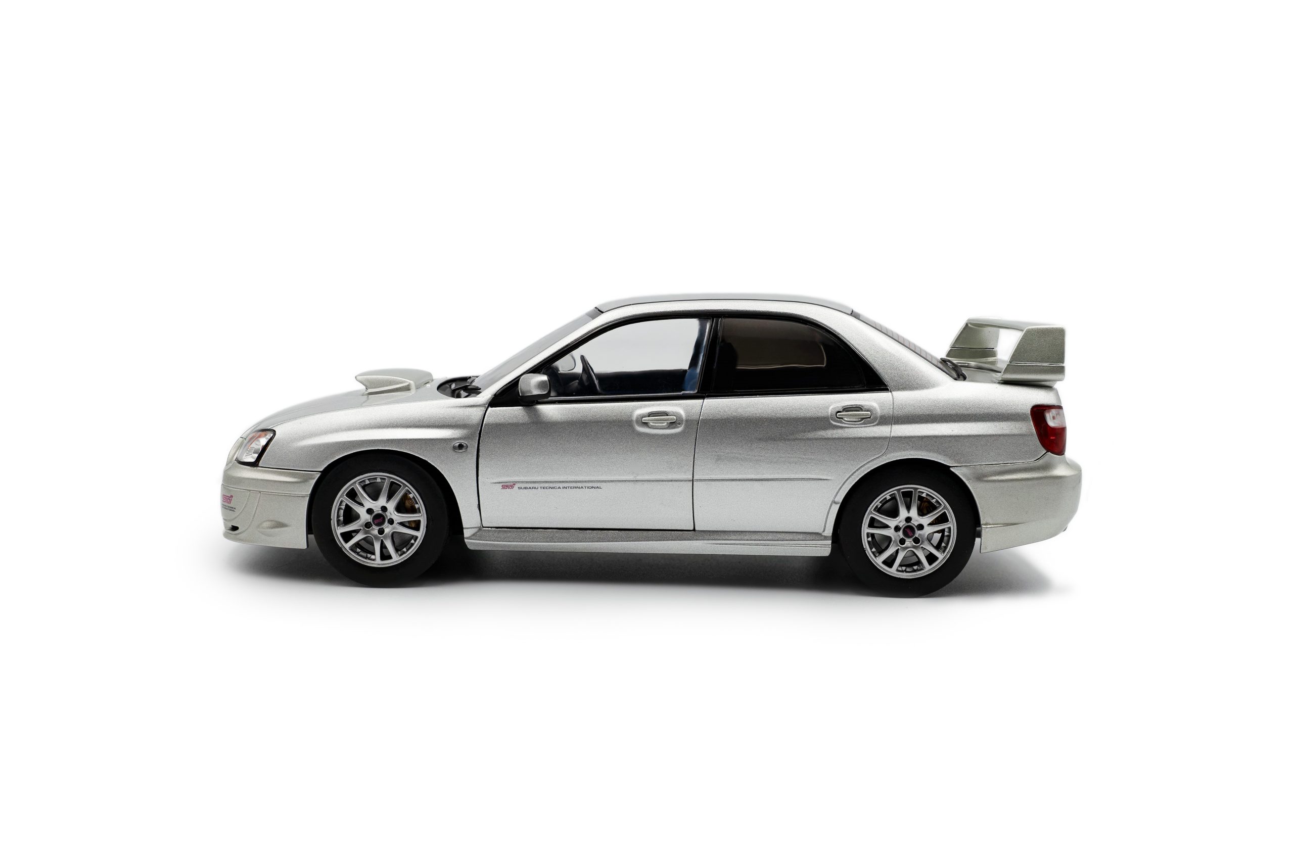 SUBARU IMPREZA WRX STI PREMIUM SILVER EFFECT 2003 - Image 6